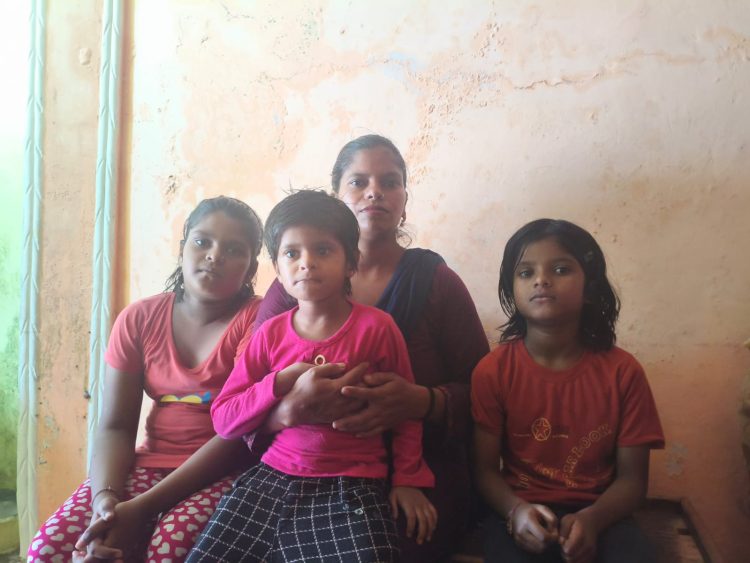 सीएसएल फाइनेंस लिमिटेड पर बड़ी कार्रवाई: विधवा महिला को प्रताड़ित करने वाले बैंक की संपत्ति जब्त, शाखा सील