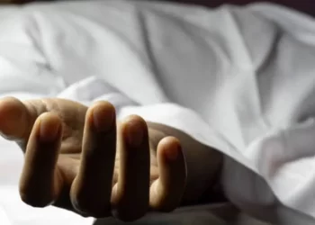 “एक ही कमरे में तीन की मौत, चौथा अस्पताल में ज़िंदगी से जंग लड़ रहा – गैस सिलेंडर बना काल!”