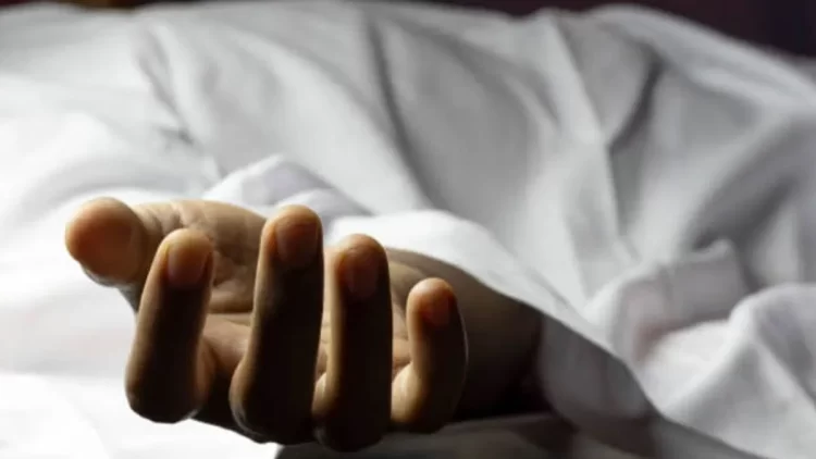 “एक ही कमरे में तीन की मौत, चौथा अस्पताल में ज़िंदगी से जंग लड़ रहा – गैस सिलेंडर बना काल!”