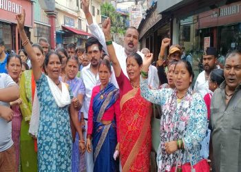 अल्मोड़ा पंचायत चुनाव के बाद खूनी रंजिश: नवनिर्वाचित क्षेत्र पंचायत सदस्य पर धारदार हथियारों से जानलेवा हमला, SC/ST एक्ट में केस दर्ज