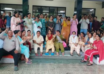 सुशीला तिवारी हॉस्पिटल में 600 उपनल कर्मचारी हड़ताल पर, 5 महीने से वेतन नहीं — 20 अगस्त तक अल्टीमेटम