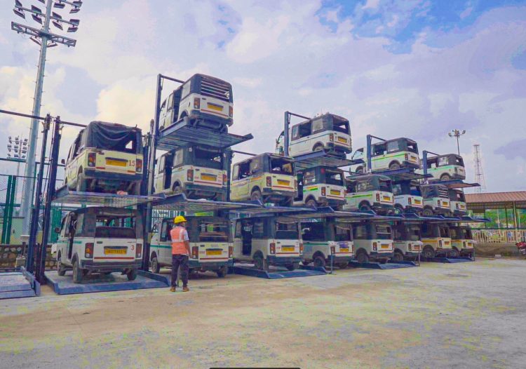 देहरादून को जल्द मिलेगी राज्य की पहली महिला समूह संचालित ऑटोमेटेड पार्किंग, मुफ्त ईवी शटल सेवा भी होगी शुरू