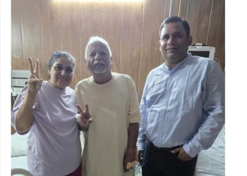 बड़ी खबर: दून अस्पताल में विश्वस्तरीय इलाज की मिसाल, एनआरआई मरीज का सफल मोतियाबिंद ऑपरेशन