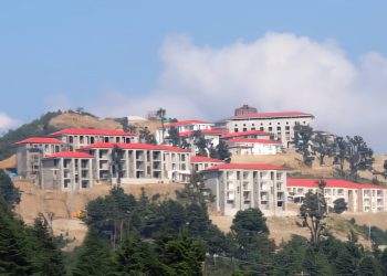 गैरसैंण विधानसभा सत्र : विपक्ष का हंगामा, कानून-व्यवस्था पर चर्चा की मांग, कार्यवाही स्थगित