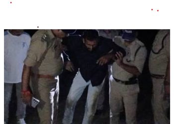 बड़ी खबर: उत्तराखंड में गैंगस्टर से गठजोड़ करने वाले दो पुलिसकर्मी सलाखों के पीछे