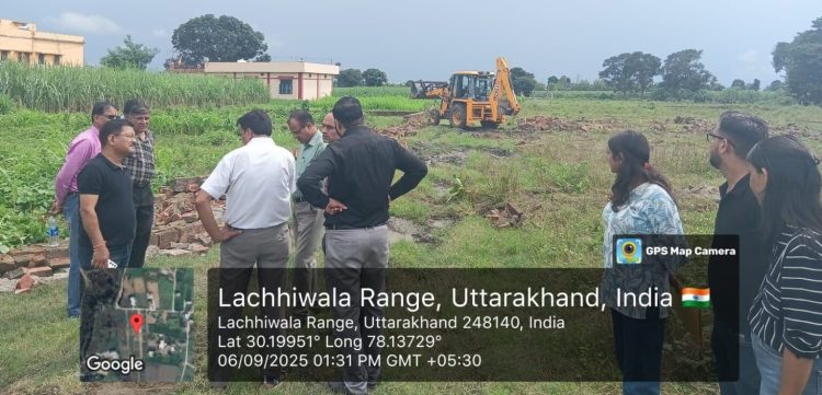 बड़ी खबर : देहरादून में अवैध प्लॉटिंग पर चला एमडीडीए का बुलडोजर, कई बीघा ज़मीन पर कार्रवाई