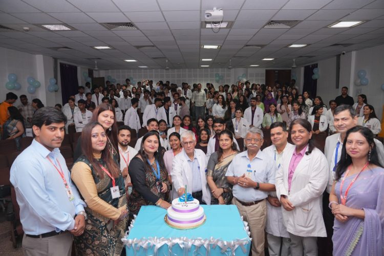 श्री महंत इन्दिरेश अस्पताल में धूमधाम से मनाया गया वर्ल्ड फिजियोथेरेपी दिवस