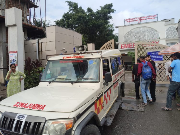 सहस्त्रधारा बादल फटने के बीच मददगार बनीं SGRR यूनिवर्सिटी और श्री महंत इन्दिरेश अस्पताल की मेडिकल टीम