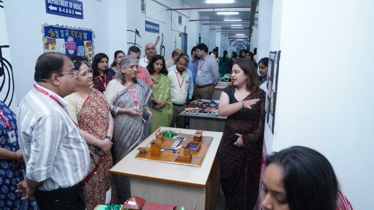 एसजीआरआरयू में रिसर्च कांक्लेव 2025 का आयोजन : नवाचार और सतत विकास का उत्सव