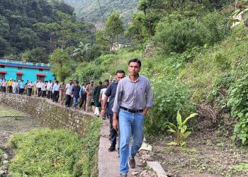 देहरादून आपदा: डीएम सविन बंसल ने आपदा प्रभावित क्षेत्रों में राहत-बचाव कार्यों की कमान संभाली