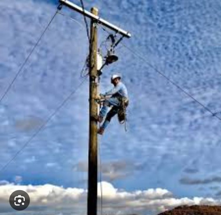 विकट आपदा से जूझ रहे फुलेत क्षेत्र में डीएम के दौरे का असर, जनजीवन पटरी पर लौटने की कवायद तेज