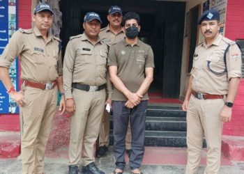 UKSSSC पेपर लीक: खालिद का सनसनीखेज कबूलनामा, मोबाइल से सेंटर के अंदर ऐसे पहुंचा प्रश्नपत्र