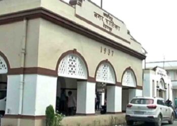 फर्जी कर्मचारियों का महाघोटाला… निगम से लेकर राजनीति तक मचा हड़कंप