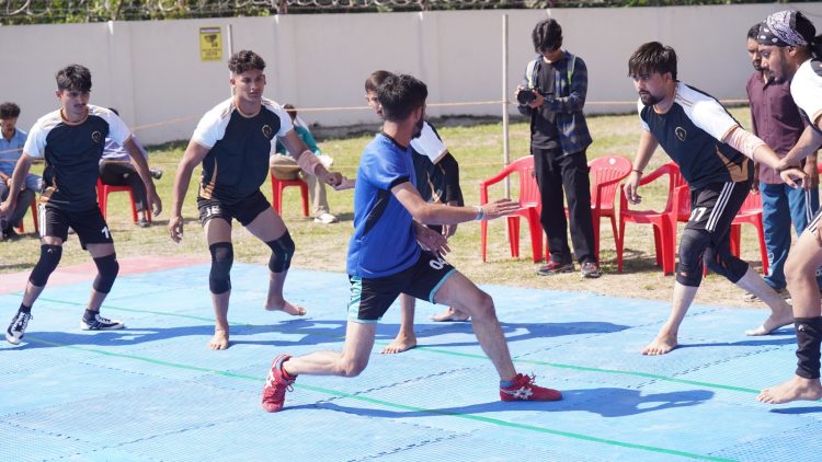 एसजीआरआरयू खेलोत्सव 2025: 200 मीटर रेस में पारस और प्राची अव्वल, खो-खो व कबड्डी में भी हुआ रोमांचक मुकाबला