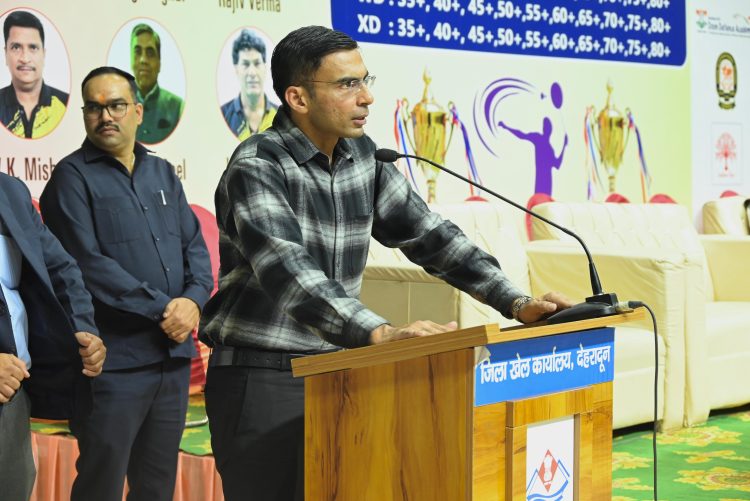 देहरादून में शुरू हुई 4वीं मास्टर्स बैडमिंटन प्रतियोगिता | 12 राज्यों के खिलाड़ी शामिल