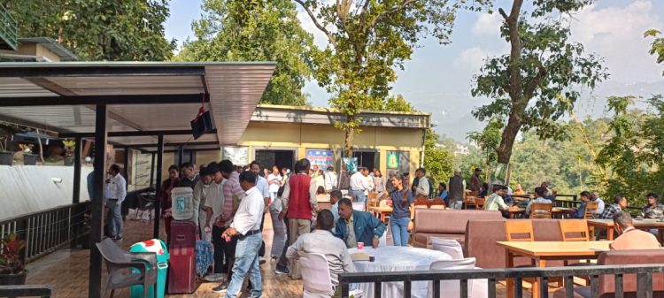 Big breking: देहरादून के आलीशान रिजॉर्ट में पंचायतीराज का प्रशिक्षण चर्चा में, निदेशक के खिलाफ कार्रवाई की मांग तेज