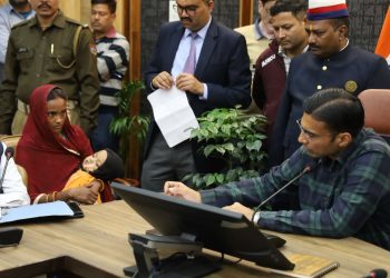 फरियाद से लेकर एम्स भर्ती तक—डीएम की त्वरित कार्रवाई बनी अमन की जीवनरेखा