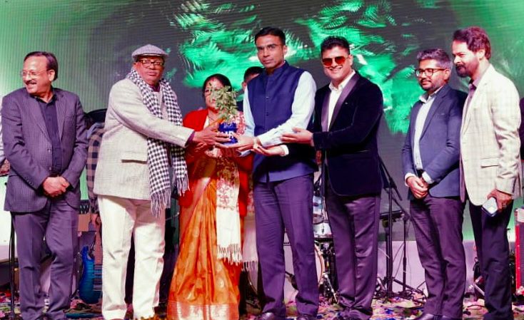 सीआईएमएस एंड यूआईएचएमटी ग्रुप में धरोहर फेस्ट-2025 का भव्य समापन