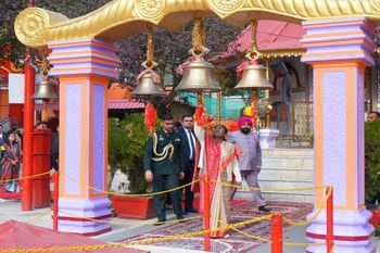ब्रेकिंग: राष्ट्रपति ने किए मां नयना देवी के दर्शन। कैंची धाम के लिए किया प्रस्थान
