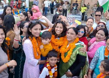 हरादून की बेटी स्नेह राणा ने रचा इतिहास, सीएम धामी बोले– गर्व है तुम्हारी जीत पर