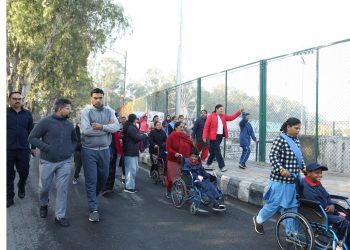 डीएम संग अर्ली मॉर्निंग वॉक से बढ़ा बौद्धिक दिव्यांगजनों का हौसला