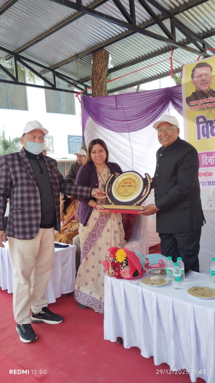 विधायक चैंपियनशिप ट्रॉफी 2025: वॉलीबॉल में श्री गुरु राम राय लक्ष्मण इंटर कॉलेज अव्वल, 500 बच्चों ने दिखाया दमखम