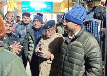 हादसा: THDC की निर्माणाधीन टनल में दो लोको ट्रेनों की टक्कर, करीब 60 मजदूर घायल