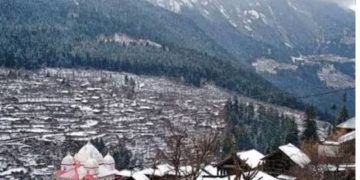 मौसम ने बदली करवट: केदारनाथ–गंगोत्री समेत ऊंचाई वाले इलाकों में बर्फबारी, मैदानी क्षेत्रों में बारिश