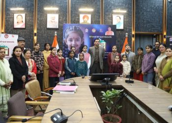 शिक्षा नहीं रुकेगी: जिला प्रशासन ने 26 बेटियों के सपनों को दिया सहारा