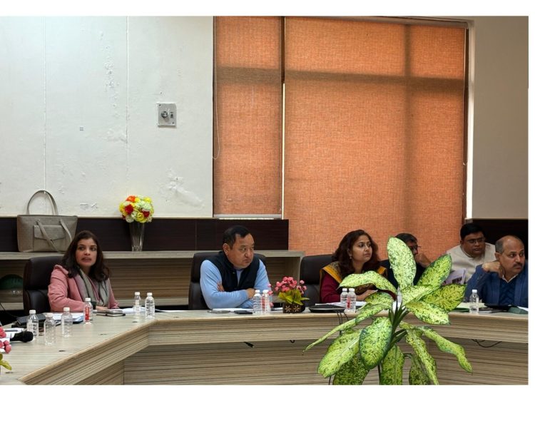 अब गांव नहीं छोड़ेंगे युवा! सरकार का बड़ा प्लान, हर जनपद तैयार करेगा स्वरोजगार ब्लूप्रिंट