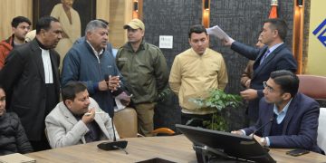 भरण-पोषण न देने पर प्रशासन का डंडा, अमीर बेटे पर 1.50 लाख की आरसी