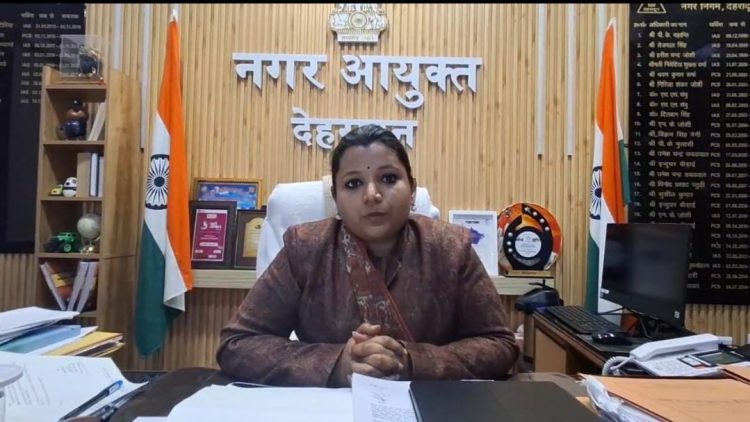 Dehradun में स्वच्छता की नई मिसाल: 63 लाख राजस्व, 57 वार्डों में महिला समूहों को जिम्मेदारी