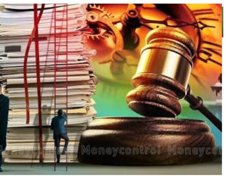 Uttarakhand News: उत्तराखंड के न्यायालयों में 3.35 लाख केस लंबित, 2025 में 48,812 मामलों में कमी