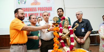 World Kidney Day पर श्री महंत इन्दिरेश अस्पताल में जागरूकता रैली, किडनी बचाने का लिया संकल्प
