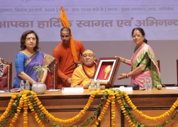 मातृशक्ति को सलाम: ऋषिकेश में महिला आयोग का भव्य कार्यक्रम, 12 महिलाएं सम्मानित