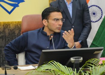 LPG गैस की कालाबाजारी पर सख्ती: 90 हजार सिलेंडर बैकलॉग, 37 शिकायतों पर प्रशासन अलर्ट