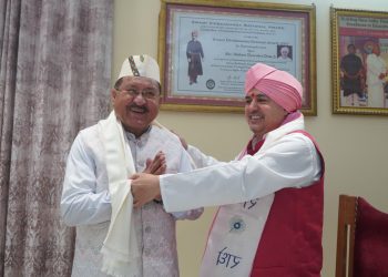 कैबिनेट मंत्री भरत चौधरी ने श्री दरबार साहिब में टेका मत्था, उत्तराखण्ड के मुद्दों पर हुई अहम चर्चा