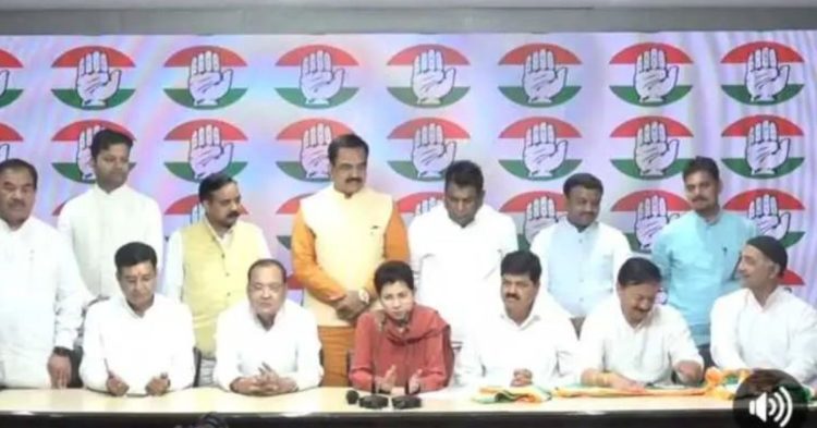 2027 से पहले सियासी खेल शुरू! उत्तराखंड में इन 6 दिग्गज नेताओं ने थमा कांग्रेस का दामन