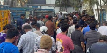 रसोई पर संकट! देहरादून में गैस सिलिंडर के लिए भटक रहे लोग