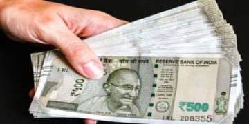 UPCL में उपनलकर्मियों के लिए बड़ी खबर: समान कार्य-समान वेतन की तैयारी तेज, 7 दिन में मांगी पूरी सूची