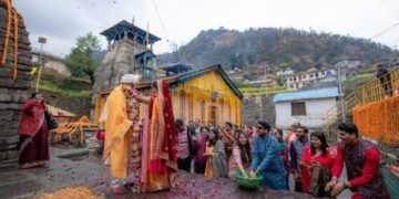 अब पहाड़ों में होगी रॉयल शादी! उत्तराखंड बना कपल्स की पहली पसंद