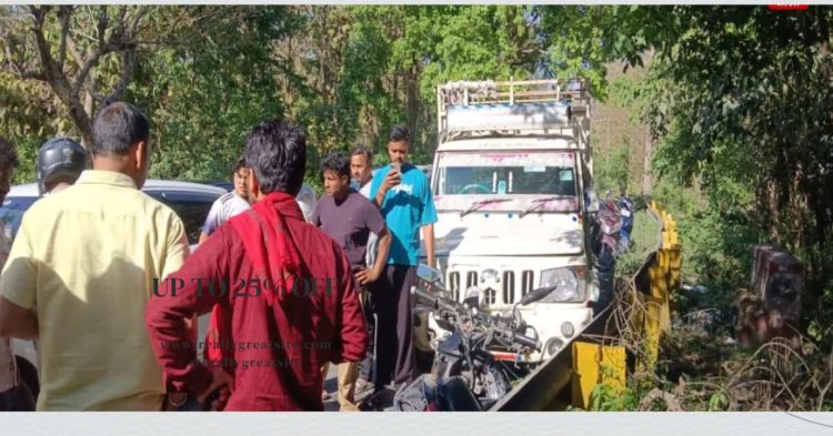 हादसा: तेज रफ्तार पिकअप ने स्कूटी को मारी टक्कर, 20 वर्षीय युवती की मौत