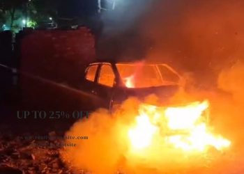 रुड़की में कार बनी आग का गोला, तेज लपटों से कांपा इलाका, दमकल ने बचाई जानें