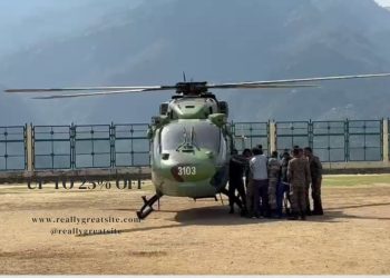 हादसा: सेना का वाहन 500 मीटर खाई में गिरा, एक जवान एयरलिफ्ट