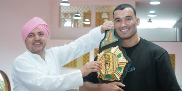 विश्व मंच पर चमका एसजीआरआर का सितारा, दिगम्बर सिंह रावत ने MMA में जीता खिताब