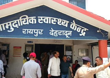 मरीजों को बाहर से दवा नहीं खरीदनी पड़े” — मंत्री सुबोध उनियाल ने डॉक्टरों को दिए सख्त निर्देश