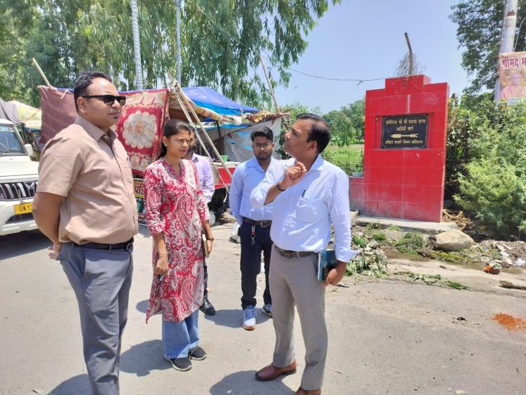 कुंभ मेला-2027 की तैयारियों में तेजी, भूपतवाला से धनौरी तक निर्माण कार्यों का अपर मेलाधिकारी ने लिया जायजा