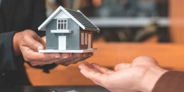 घर खरीदने वालों के लिए बड़ी राहत! उत्तराखंड RERA ने बिल्डरों पर कसी लगाम, पारदर्शिता के नए नियम लागू