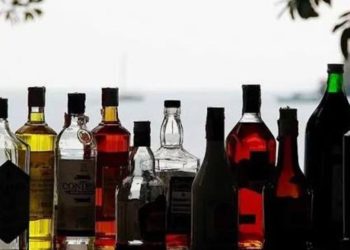 बड़ी खबर : अब शराब पीना पड़ेगा महंगा, उत्तराखंड में बोतल पर लगेगा नया टैक्स