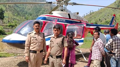 टिहरी में आसमान से आफत: हाईटेंशन तार से टकराया हेलिकॉप्टर, खेतों में उतरा विमान